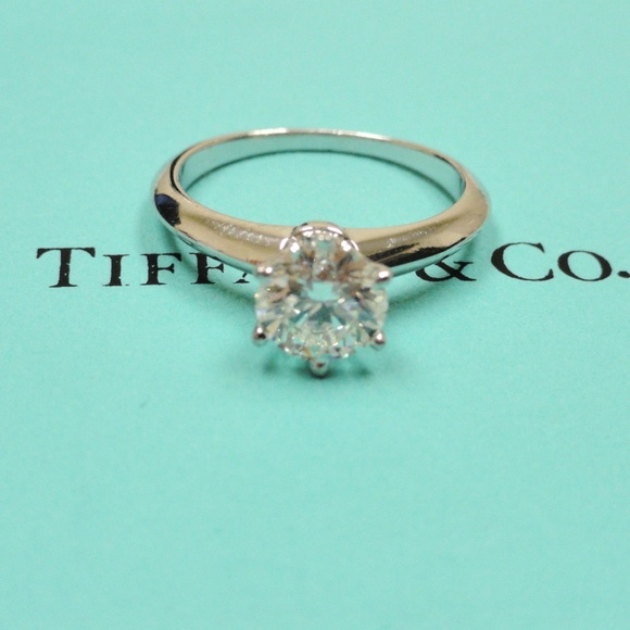 Tiffany & Co PLAT Diamond Engagement Ring - Picture 1 of 6